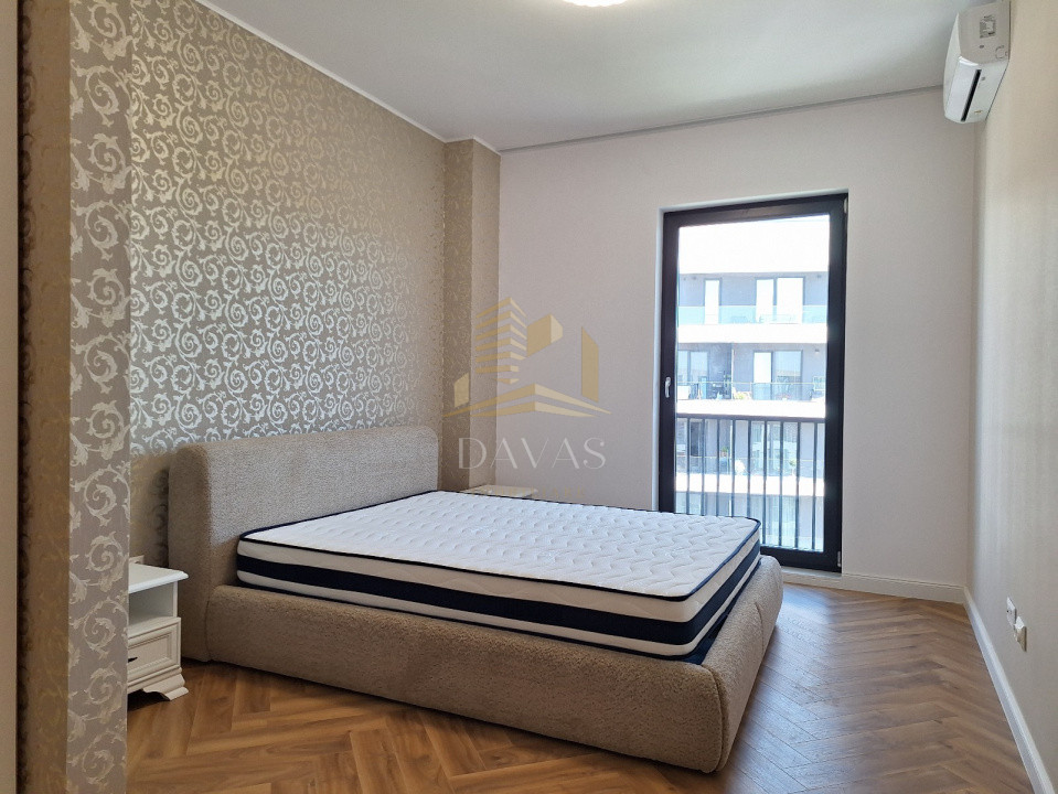 Apartament de 3 camere semidecomandat | Frunzișului | Vedere Panoramica