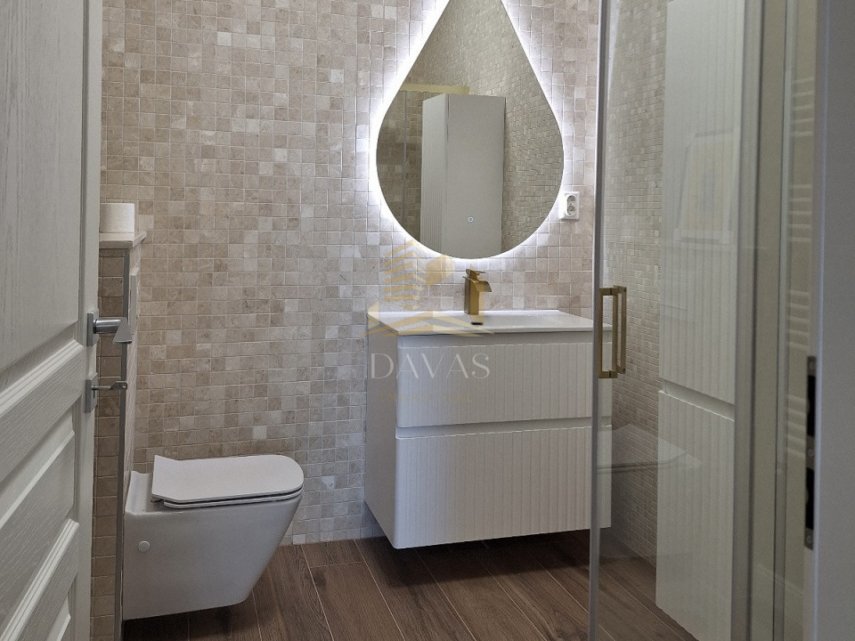 Apartament de 3 camere semidecomandat | Frunzișului | Vedere Panoramica