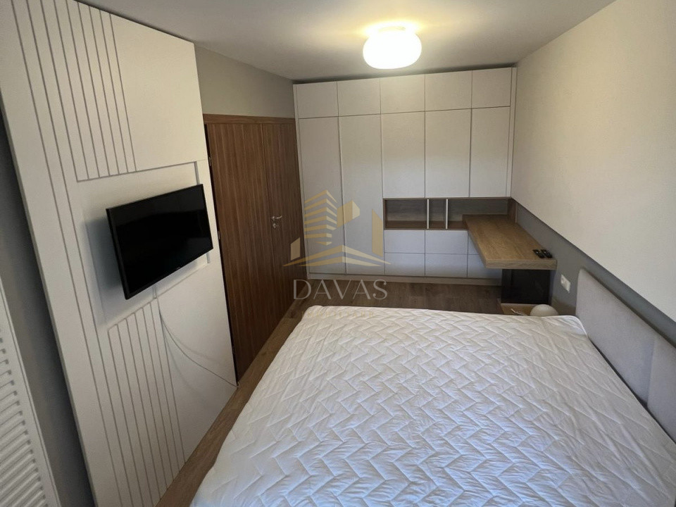 Apartament de 2 camere semidecomandat | Complex Viva City 