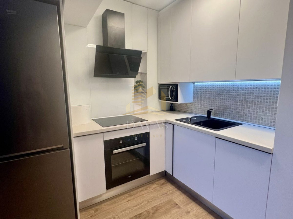 Apartament de 2 camere semidecomandat | Complex Viva City 