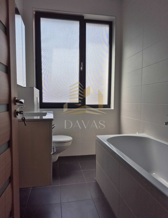 Apartament 3 camere de inchiriat | Centru | Parcare subterana inclusa 