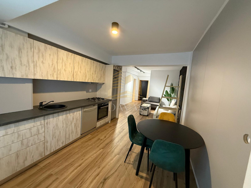 Apartament de 2 camere semidecomandat | Renovat 