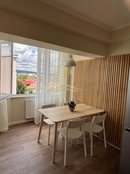 Apartament 3 camere decomandate | Gheorgheni | Interservisan | Loc de parcare