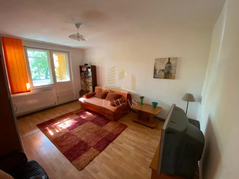 Ocazie | Apartament cu 2 camere decomandate | Plopilor | 2850 e/mp