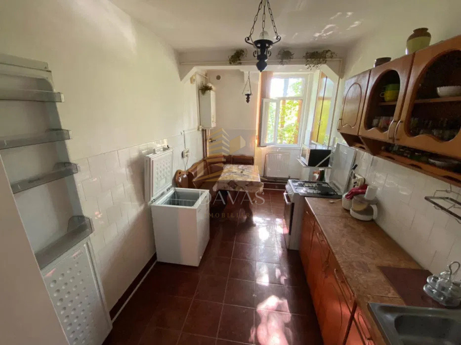 Ocazie | Apartament cu 2 camere decomandate | Plopilor | 2850 e/mp
