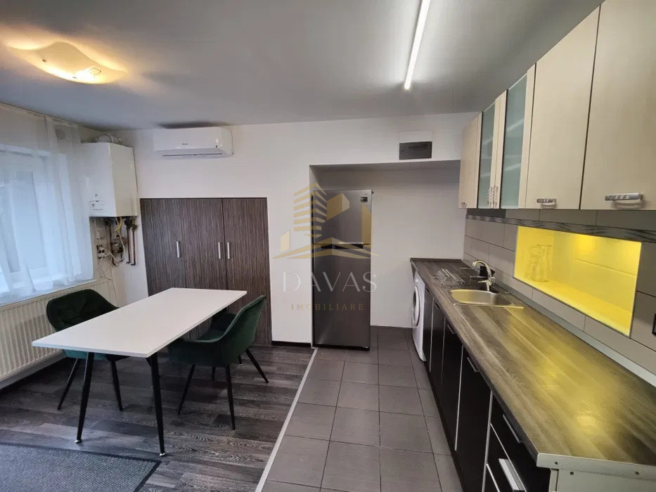 Apartament renovat | Marasti | Schimbate instalatiile electrice 