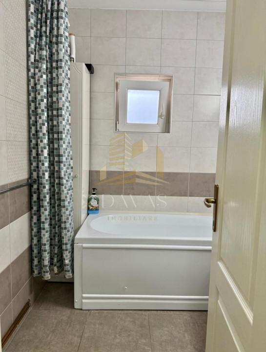 Apartament 4 camere de inchiriat | Marasti | Etaj intermediar | Bloc izolat