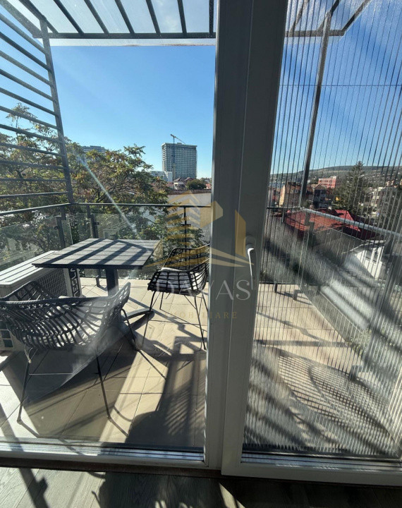 Apartament 2 camere de LUX de vanzare | Semicentral | Parcare subterana 