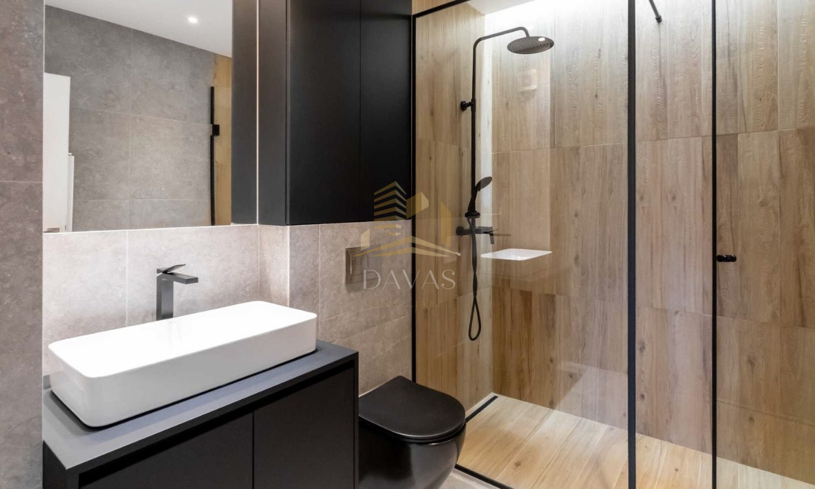 Apartament 3 camere lux de inchiriat | zona Andrei Muresanu | parcare subterana 