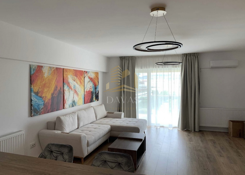 Apartament de 2 camere semidecomandat | Viva City
