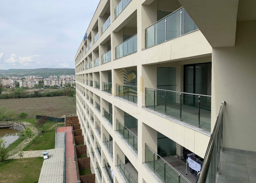 Apartament de 2 camere semidecomandat | Viva City