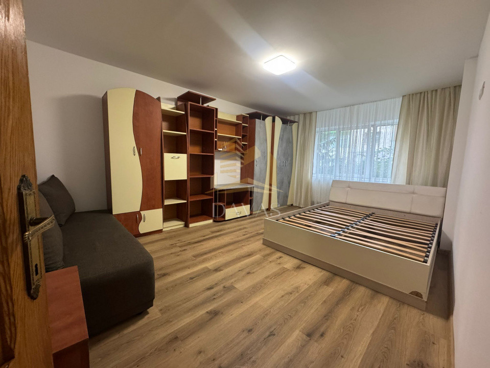 Apartament 3 camere decomandate | Gheorgheni | zona retrasa