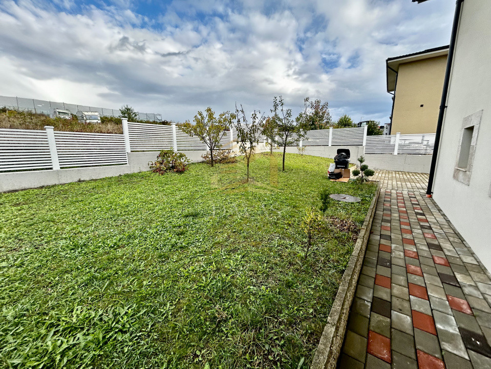 Casa tip duplex 5 camere de inchiriat  | Borhanci | 4 locuri de parcare