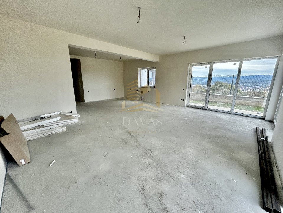 COMISION 0% | Duplex cu 5 camere  | Voronet | Garaj dublu | Vedere Panoramica