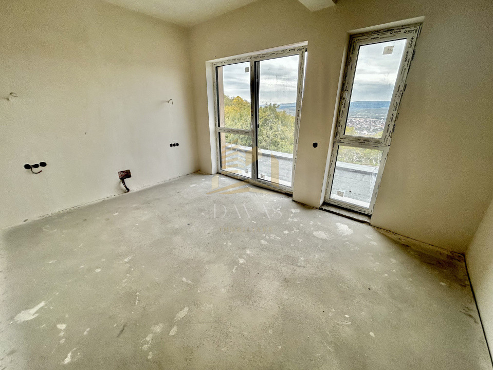 COMISION 0% | Duplex cu 5 camere  | Voronet | Garaj dublu | Vedere Panoramica