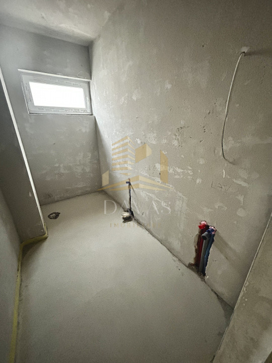 Casa tip duplex de vanzare | Voronet | Garaj Dublu | Vedere panoramica 