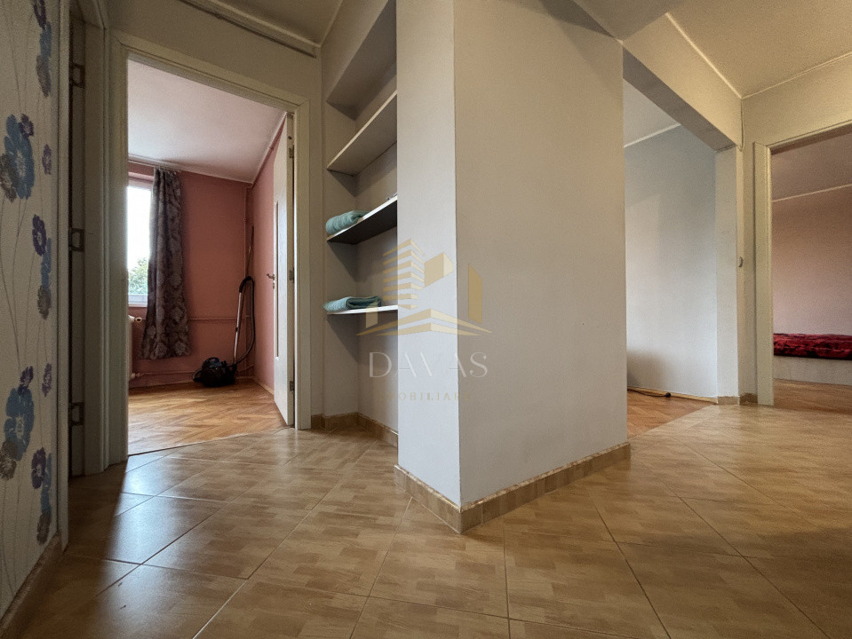 Apartament de 3 camere decomandat | Plopilor 