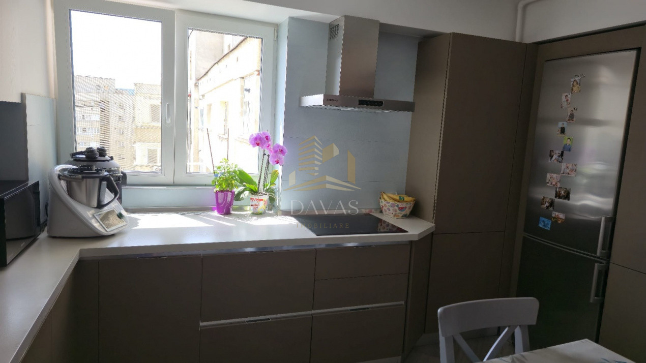 Apartament de 3 camere decomandat | Mărăști