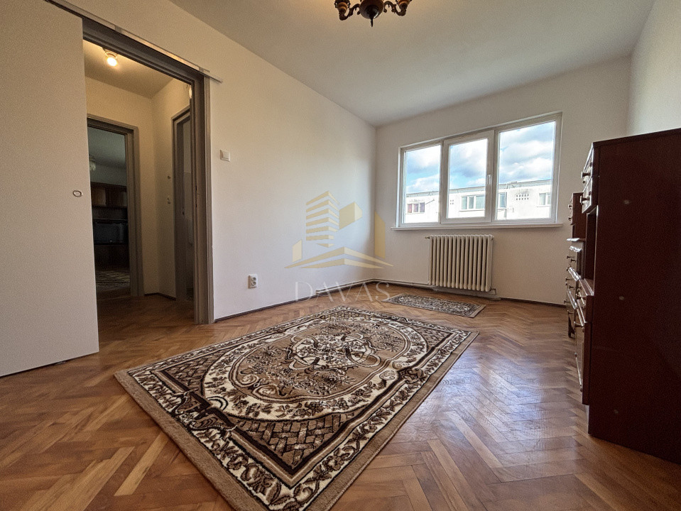 Apartament de 2 camere semidecomandat | Constantin Brâncuși 