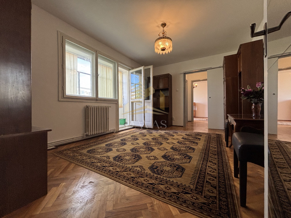 Apartament de 2 camere semidecomandat | Constantin Brâncuși 
