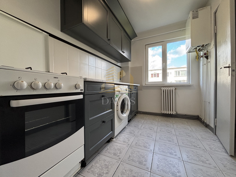 Apartament de 2 camere semidecomandat | Constantin Brâncuși 