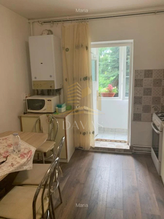 Apartament 3 camere decomandat | Intre Lacuri | Aproape de Iulius Mall