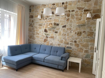 Apartament de 2 camere semidecomandat | Horea 