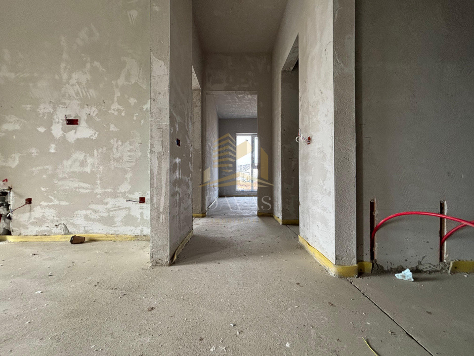 Apartament în bloc Nou de 3 camere - Parcare | Baciu 