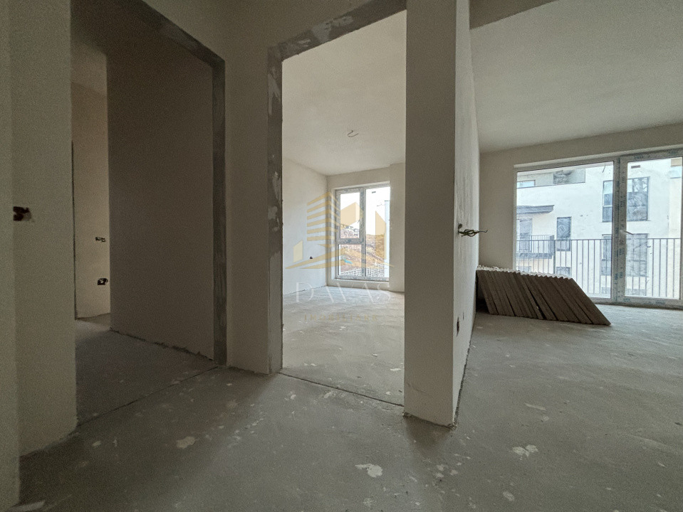 Apartament în bloc Nou de 3 camere - Parcare | Baciu 