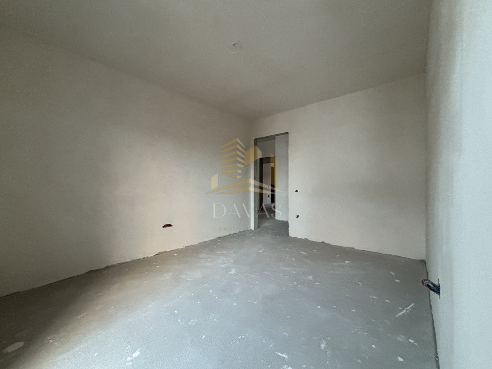 Apartament în bloc Nou de 3 camere - Parcare | Baciu 