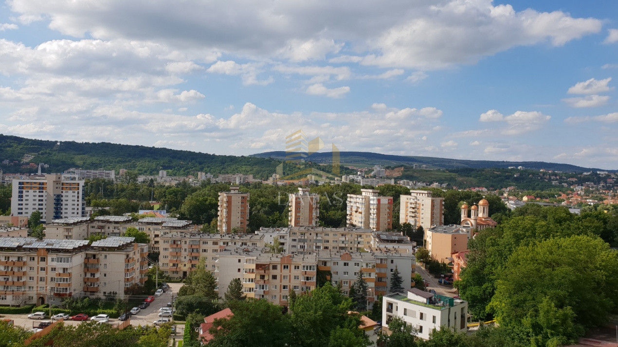 Apartament 3 camere decomandate+ Parcare | 2 Bai | Calea Manastur