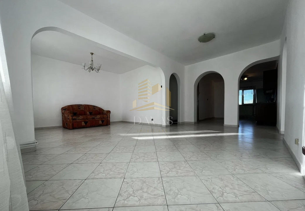 Apartament de 4 camere semidecomandat | Zorilor 