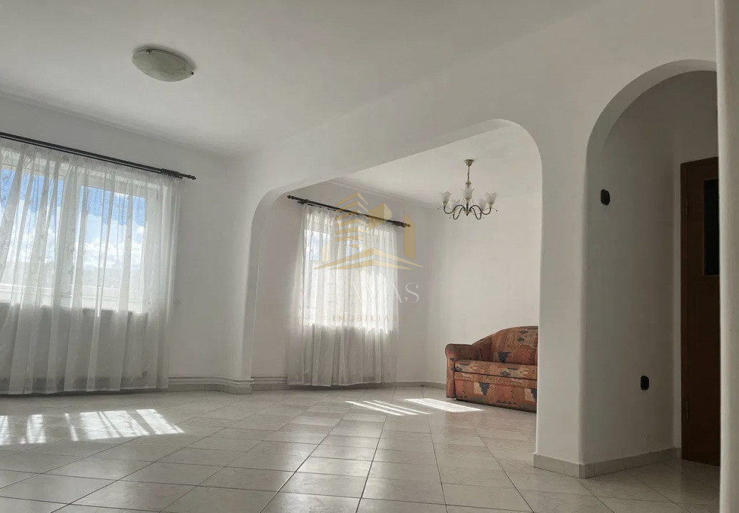 Apartament de 4 camere semidecomandat | Zorilor 