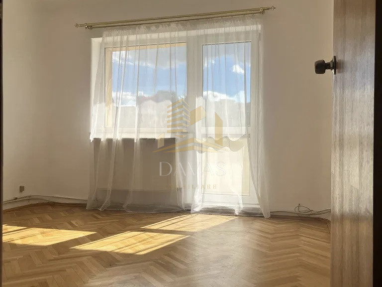 Apartament de 4 camere semidecomandat | Zorilor 