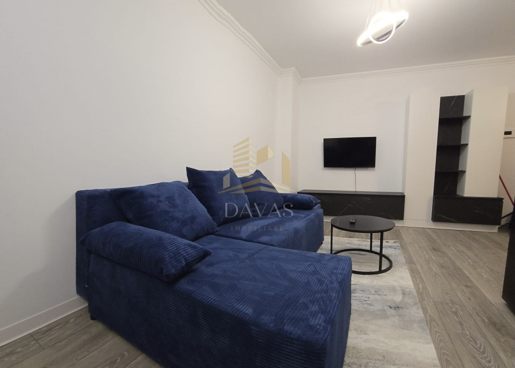Apartament de 3 camere semidecomandat | Sopor 