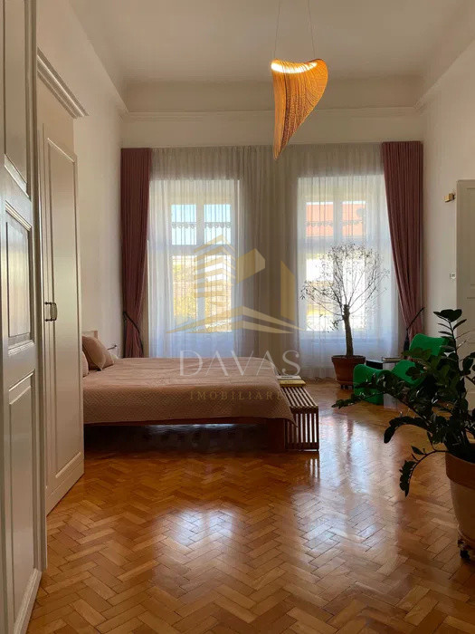 Apartament circular cu 4 camere | Centru | etajul 1