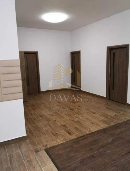 Spațiu comercial 74 mp de închiriat | 3 camere |  Parcare | Calea Turzii |