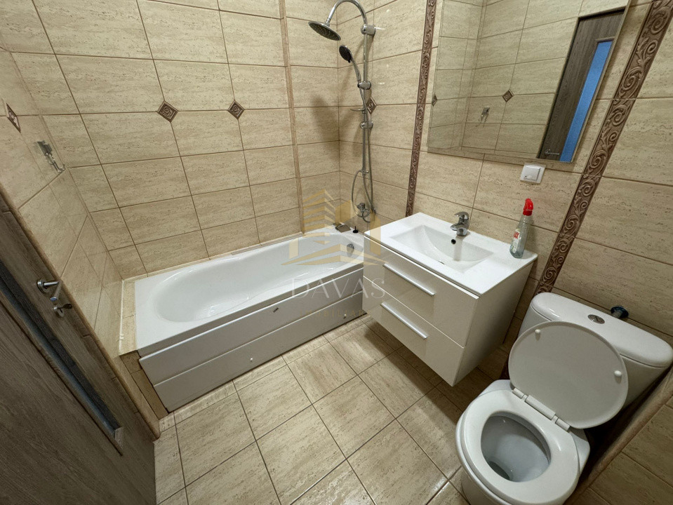 Spațiu comercial 74 mp de închiriat | 3 camere |  Parcare | Calea Turzii |