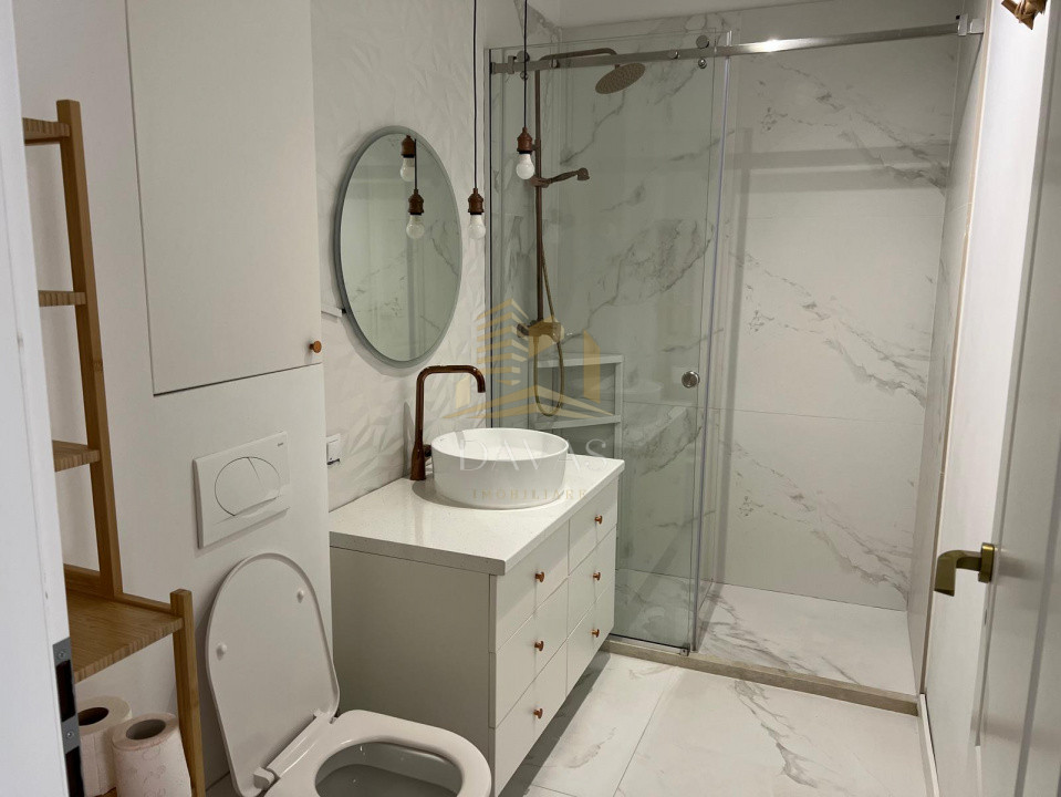 Apartament de 2 camere decomandat | Andrei Muresanu 