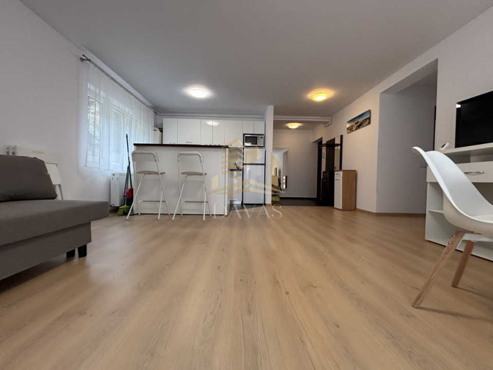 Apartament de 3 camere semidecomandat | Zorilor 