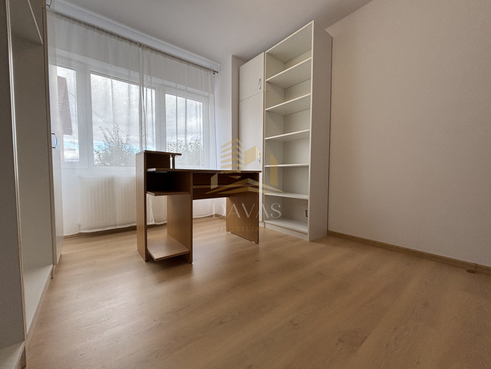 Apartament de 3 camere semidecomandat | Zorilor 