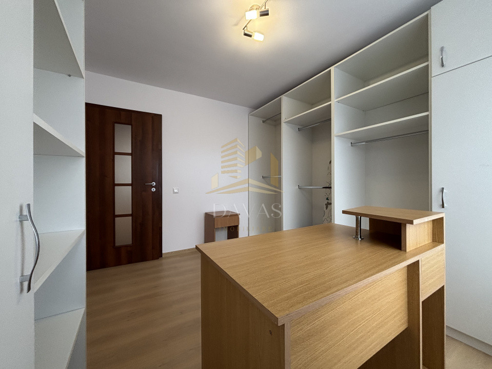 Apartament de 3 camere semidecomandat | Zorilor 