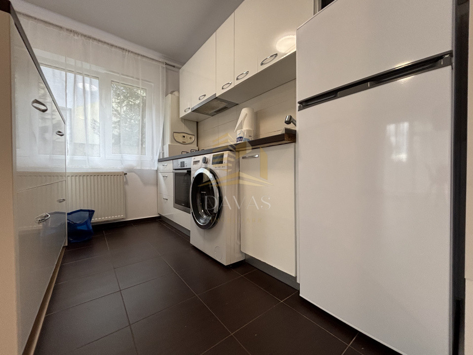 Apartament de 3 camere semidecomandat | Zorilor 