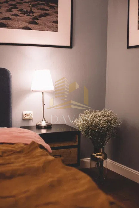 Apartament 2 camere semidecomandat | Piață Muzeului | OPORTUNITATE