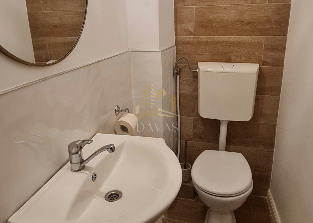 Apartament de 3 camere decomandat | Andrei Muresanu