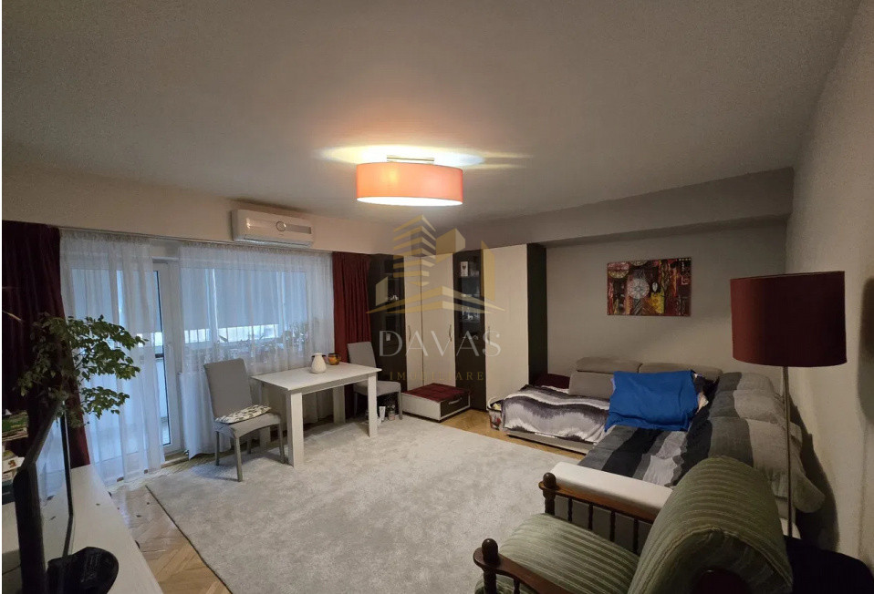Apartament de închiriat cu 2 camere decomandat + Parcare | Iulius Mall
