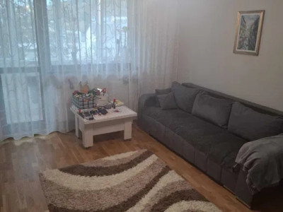 Apartament semidecomandat 3 camere + Parcare | Grigorescu