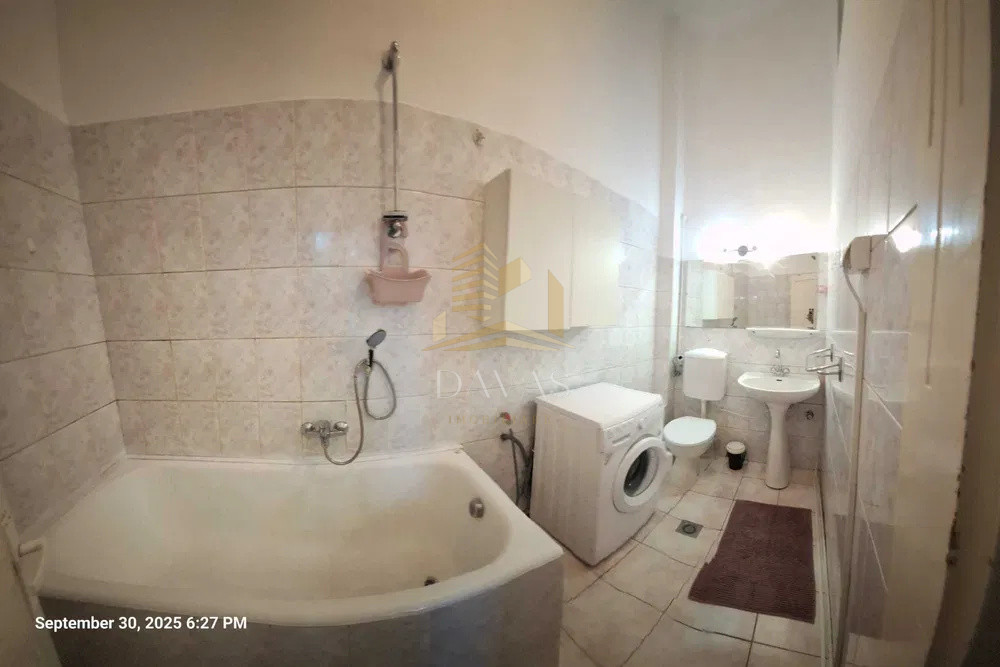 Apartament 3 camere decomandat +parcare | Strada. Clinicilor | OPORTUNITATE