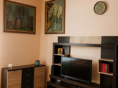 Apartament 2 camere semidecomandat | Centru | Horea