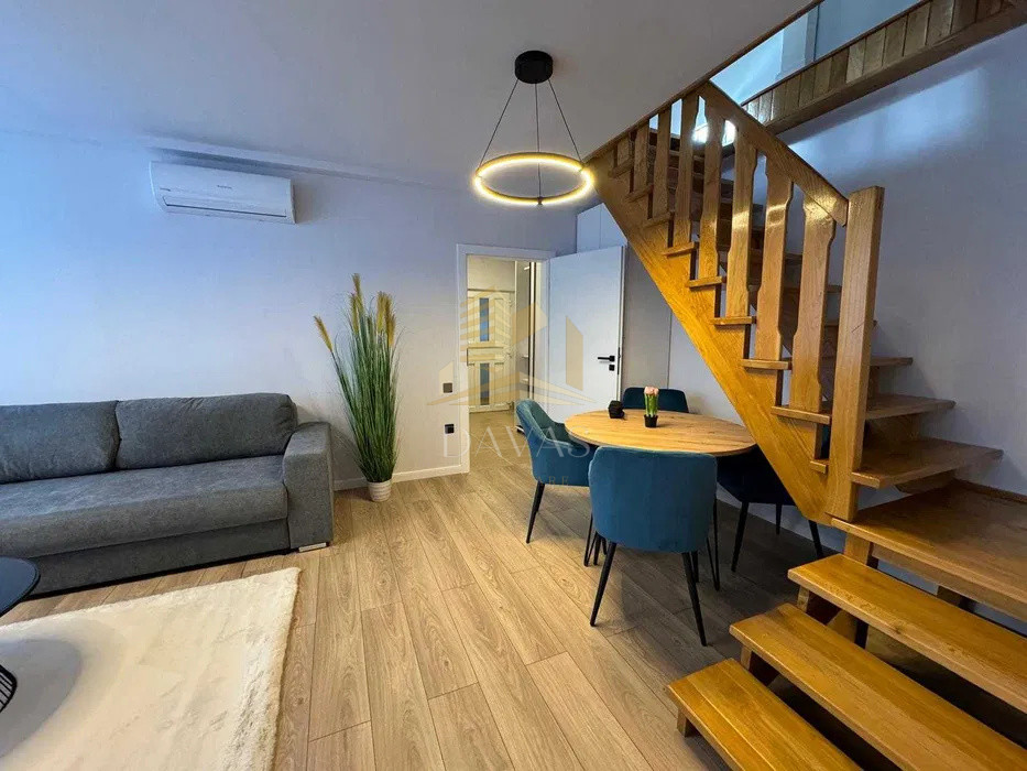 Apartament 3 camere semidecomandat |CENTRU | ULTRAFINISAT